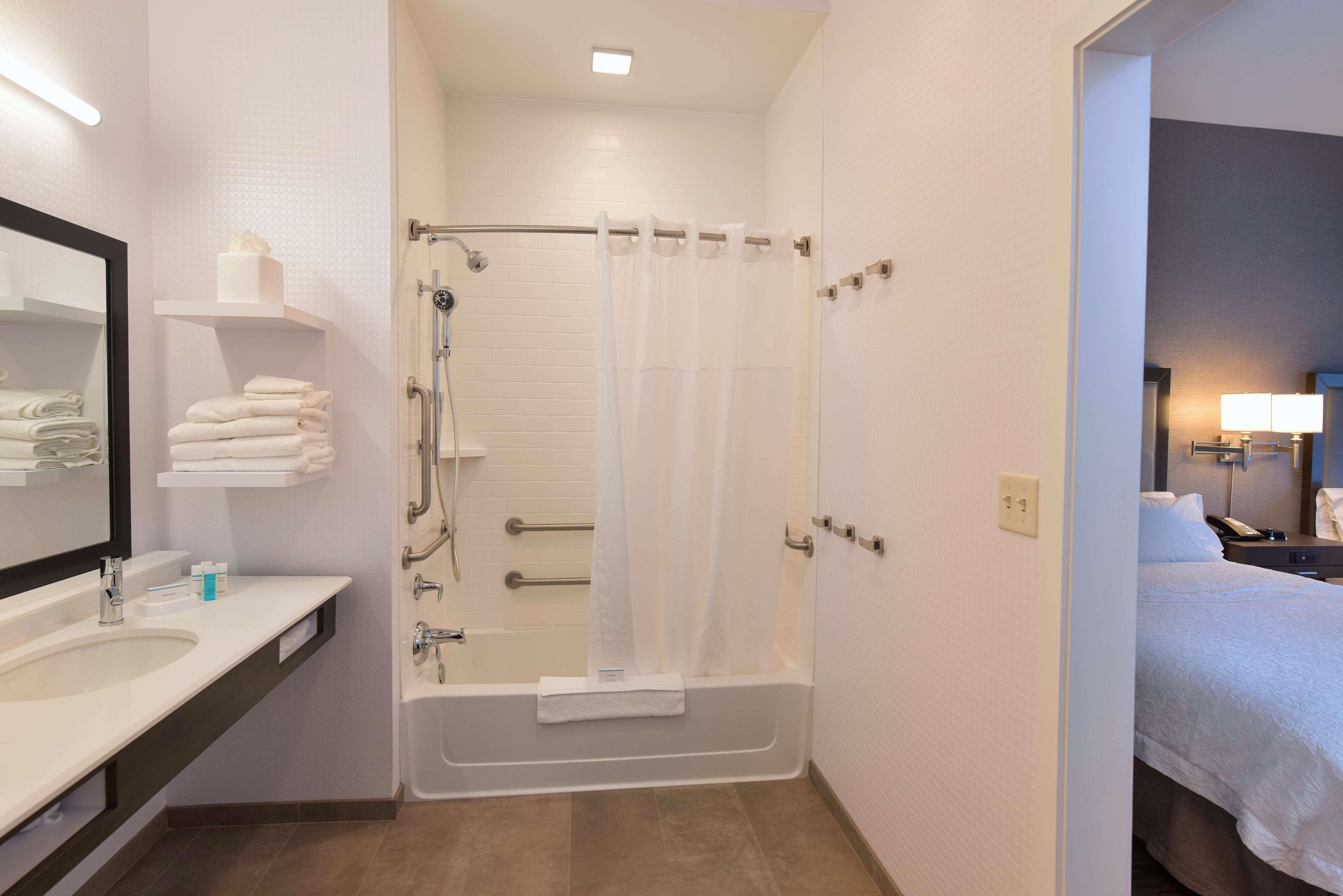 Hampton Inn And Suites At Wisconsin Dells Lake Delton Exteriér fotografie