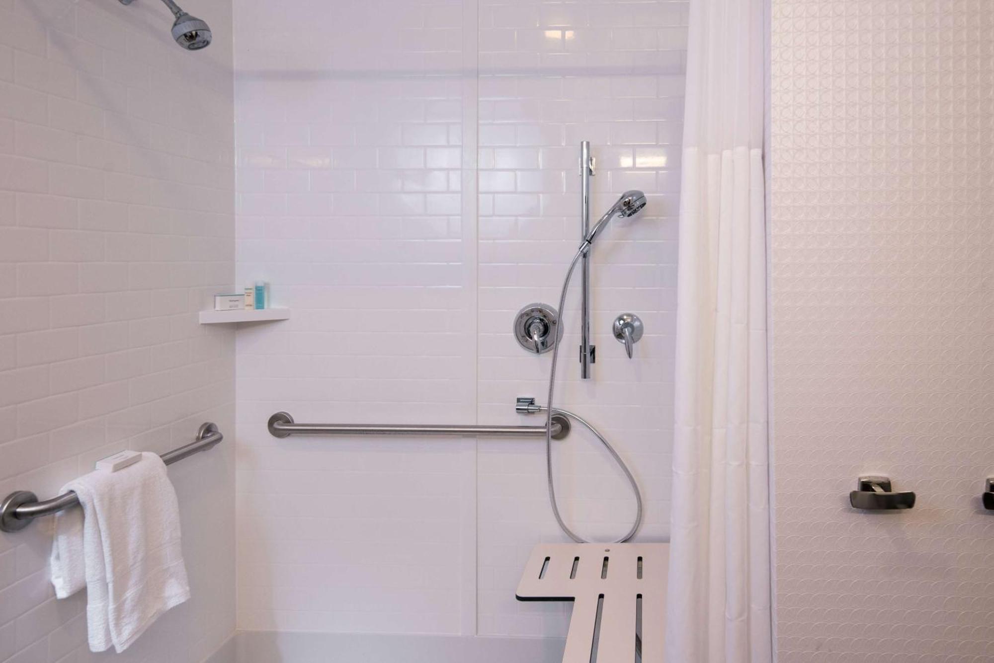 Hampton Inn And Suites At Wisconsin Dells Lake Delton Exteriér fotografie