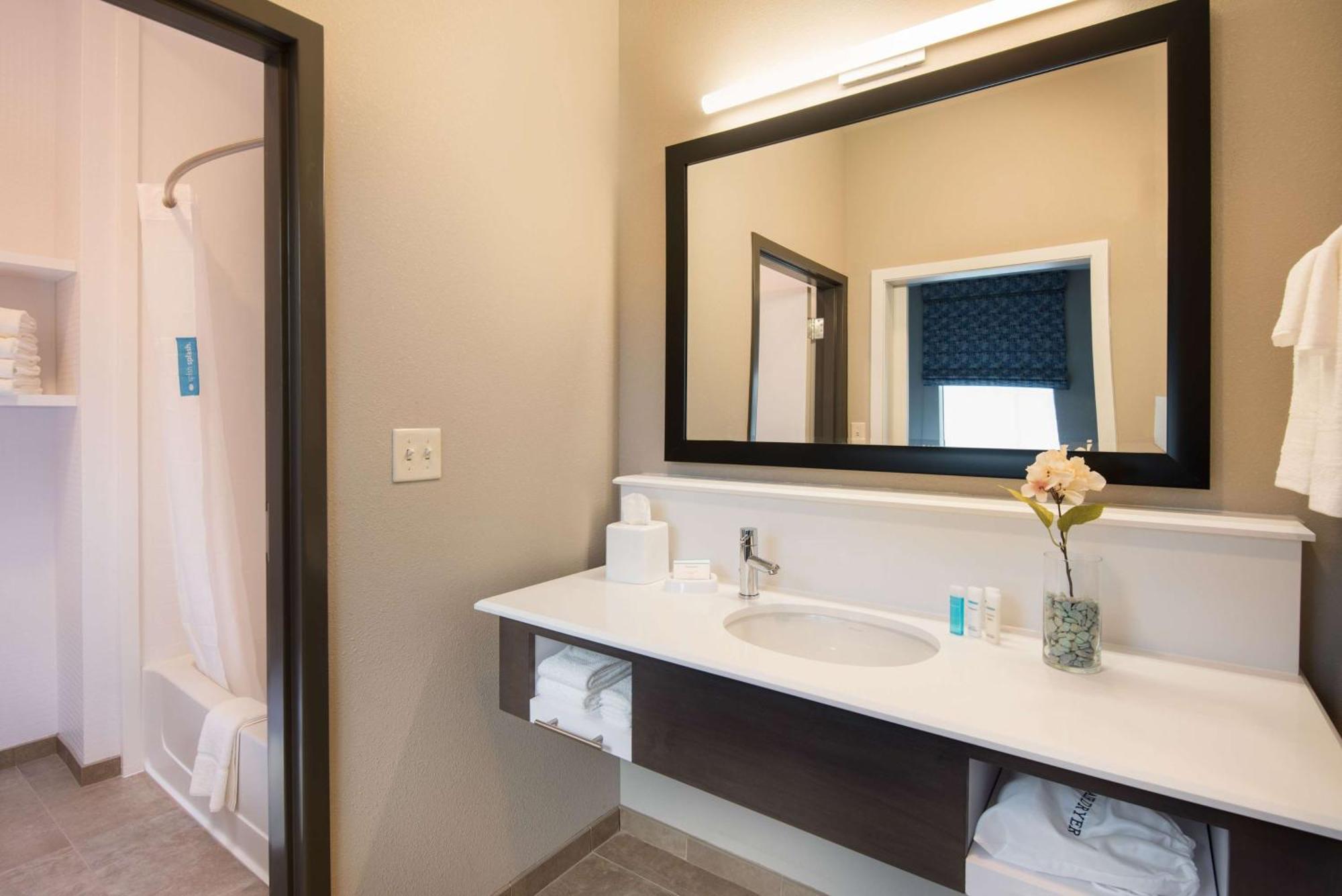 Hampton Inn And Suites At Wisconsin Dells Lake Delton Exteriér fotografie